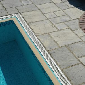 Flagstone weathered old york pool display